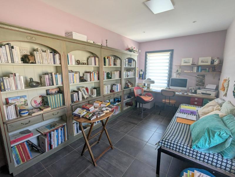 Maison - 220 m² - 6 pièces