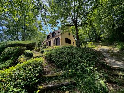 Maison traditionnelle - 125 m² - 4 pièces