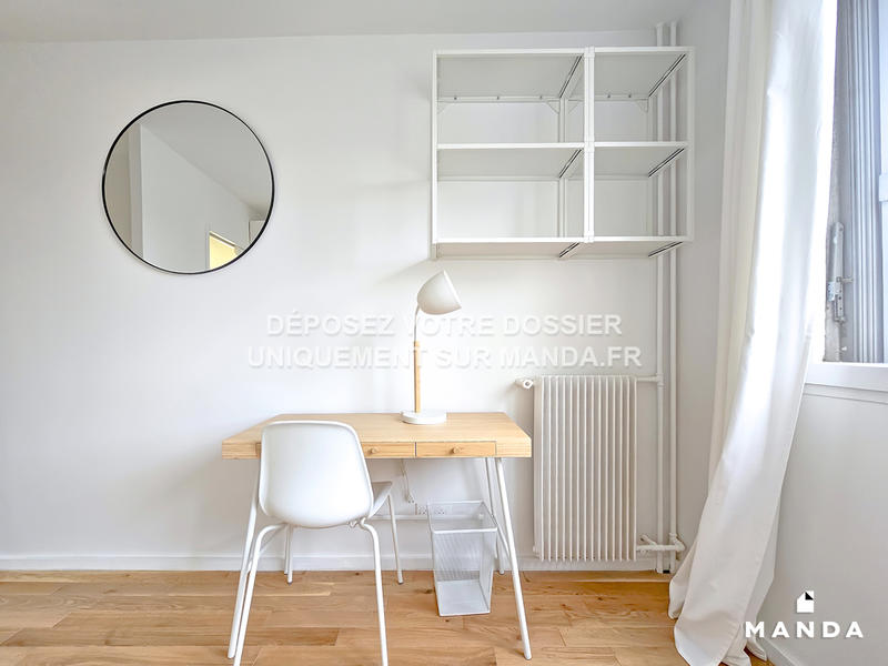 Chambre - 12 m² - 6 pièces