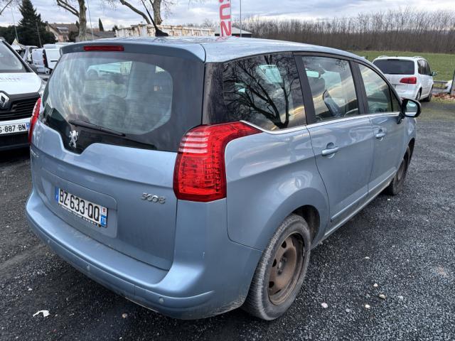 Peugeot 5008 1.6 HDi 110ch Fap Bvm6 Confort Pack 5pl