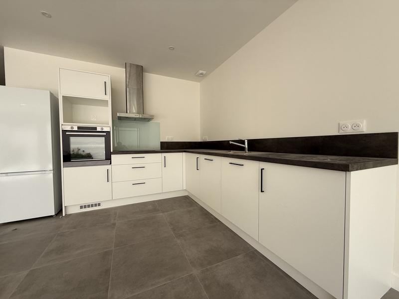 Maison - 140 m² - 5 pièces