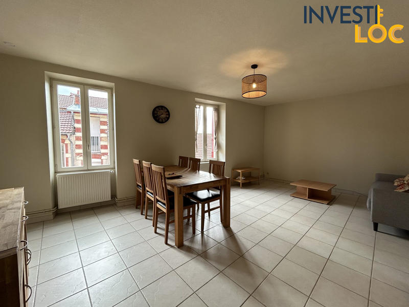 Appartement - 80 m² - 3 pièces