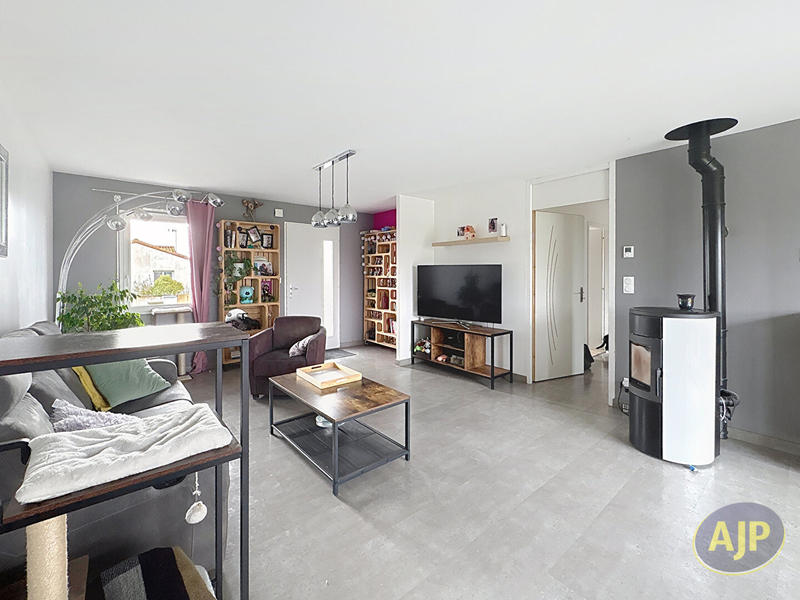 Maison - 79 m² - 4 pièces