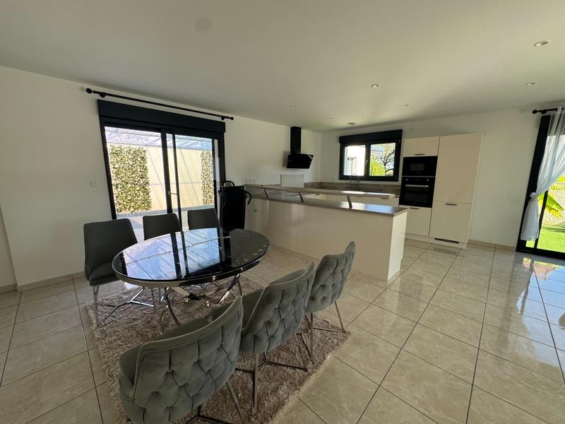 Maison - 114 m² - 5 pièces