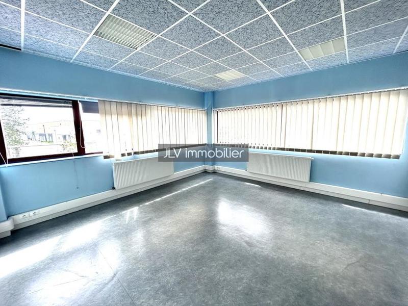 Bureau - 214 m² - 5 pièces