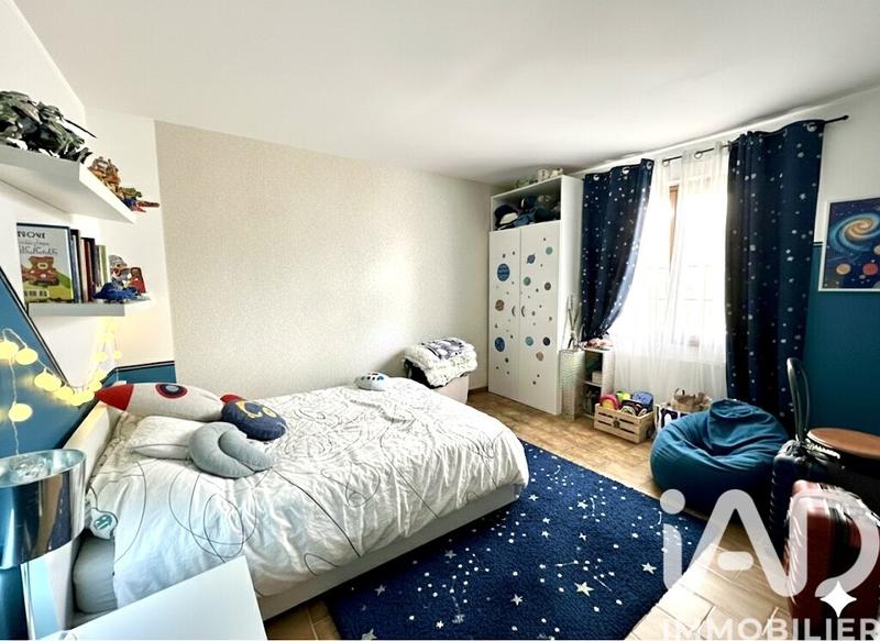 Maison - 185 m² - 5 pièces