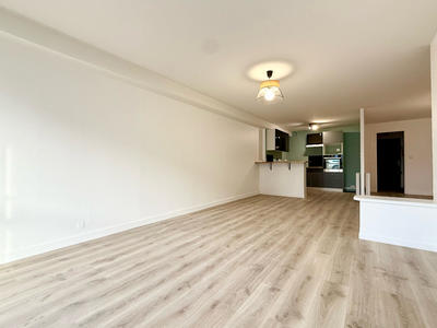 Appartement - 67 m² - 1 pièce