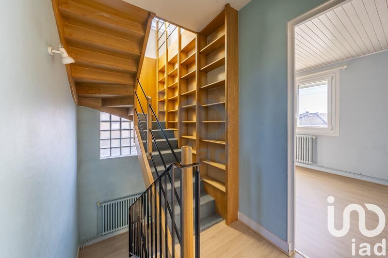 Maison - 120 m² - 7 pièces