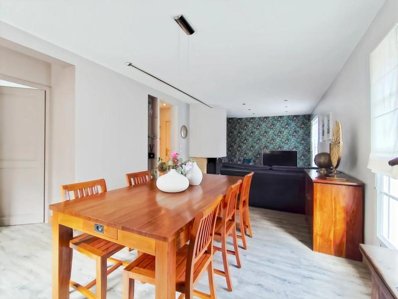 Maison - 110 m² - 5 pièces