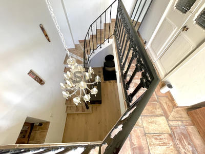 Maison de village - 250 m² - 7 pièces