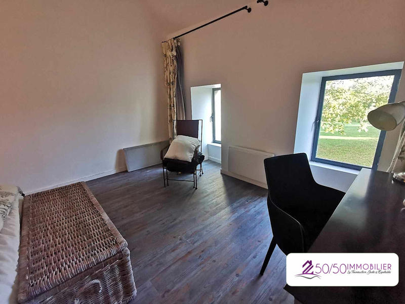 Maison ancienne - 170 m² - 6 pièces