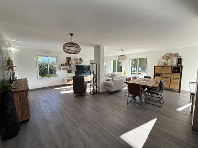 Maison - 172 m² - 6 pièces