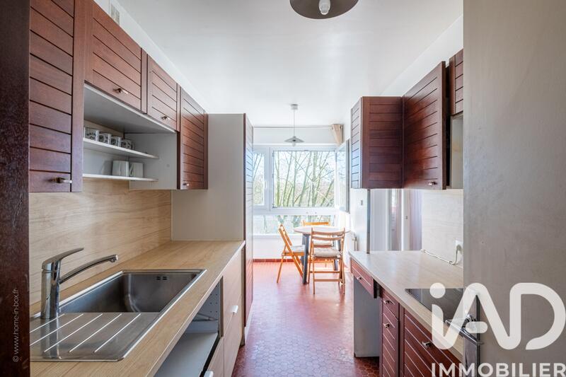 Appartement - 99 m² - 4 pièces