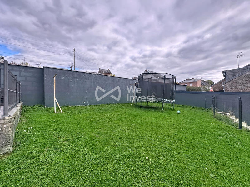 Maison - 165 m² - 8 pièces