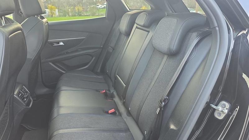 Peugeot 3008 1.5 BlueHDi 130 Eat8 Gt Line - Automatique Toit ouvrant