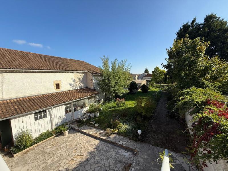 Maison - 141 m² - 5 pièces