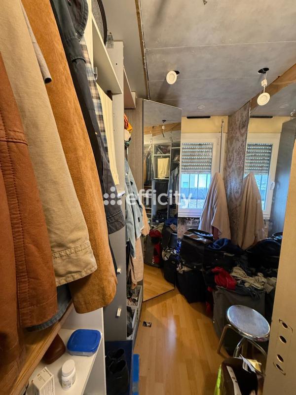 Appartement - 102 m² - 5 pièces