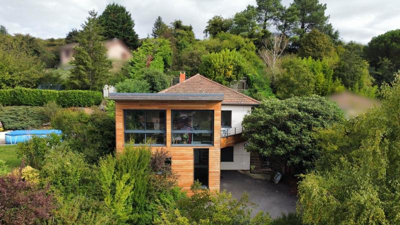 Maison - 160 m² - 5 pièces