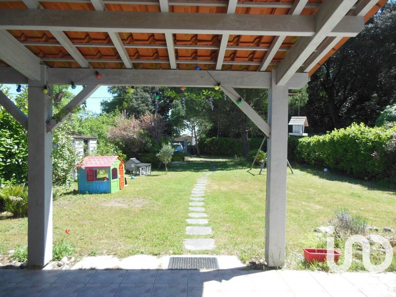 Maison - 199 m² - 7 pièces