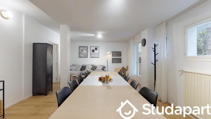 Chambre - 12 m² - 1 pièce