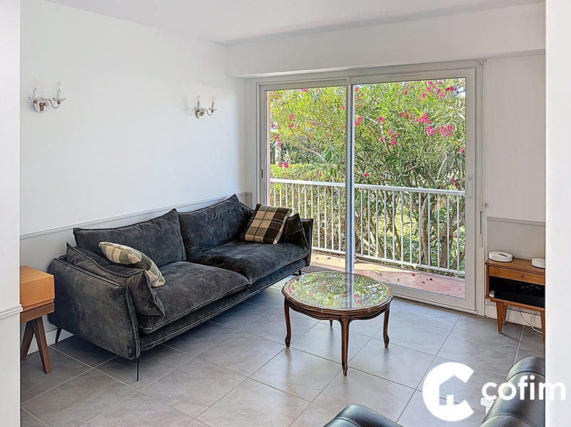 Appartement - 83 m² - 3 pièces