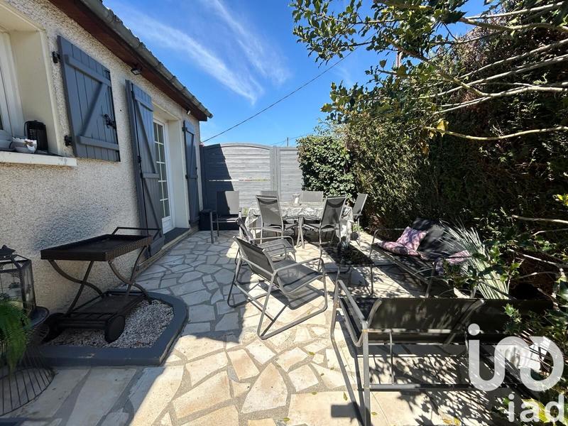 Maison - 180 m² - 8 pièces