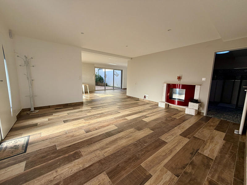 Maison - 105 m² - 4 pièces