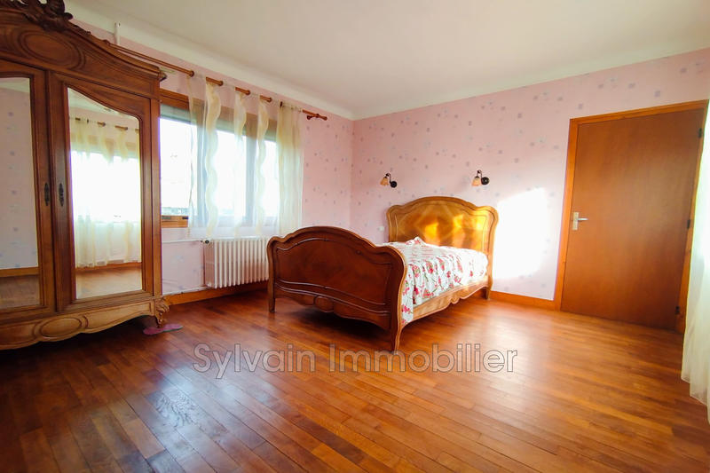 Maison - 97 m² - 4 pièces