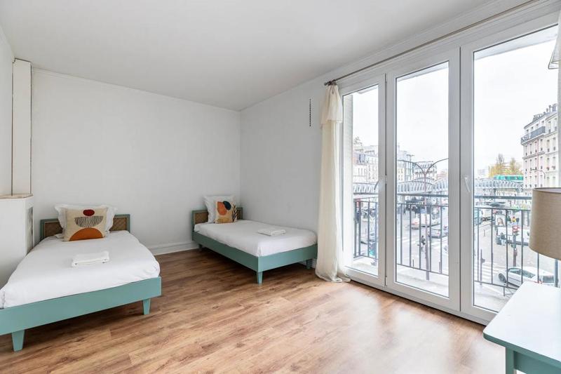 Appartement - 95 m² - 5 pièces