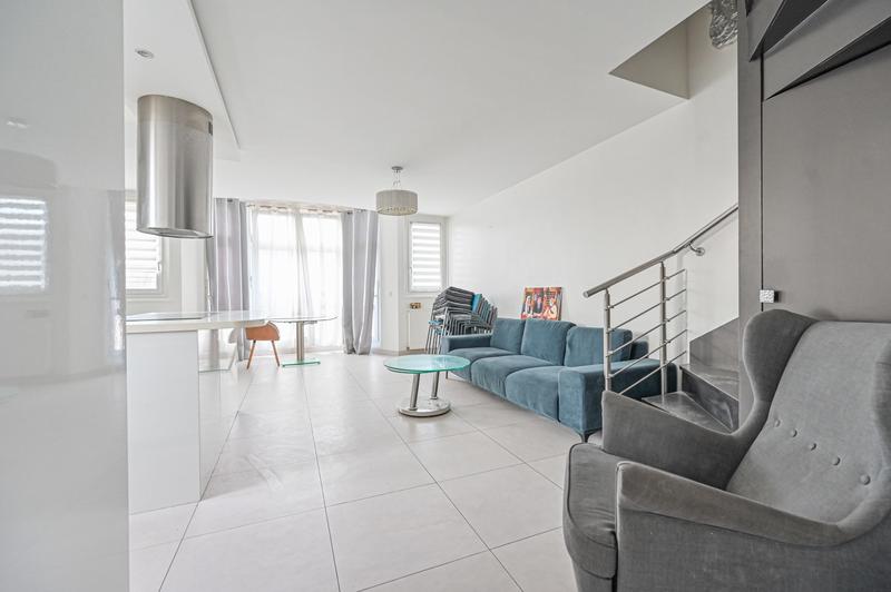 Duplex - 82 m² - 5 pièces