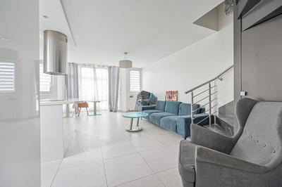 Duplex - 82 m² - 5 pièces