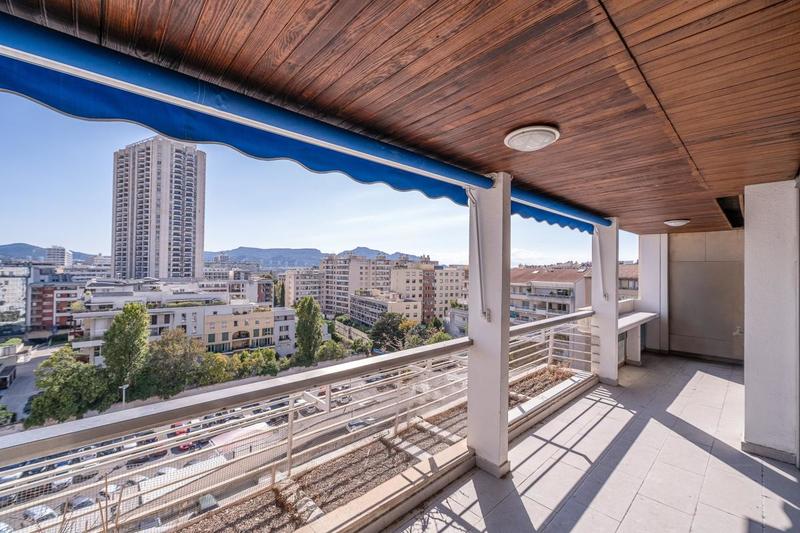 Appartement - 121 m² - 3 pièces