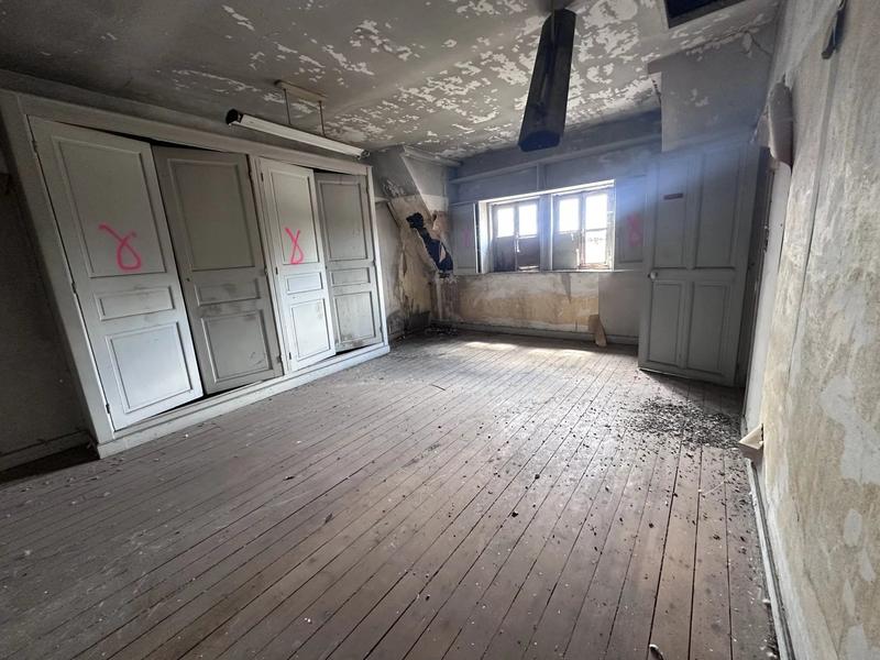 Immeuble - 336 m² - 10 pièces