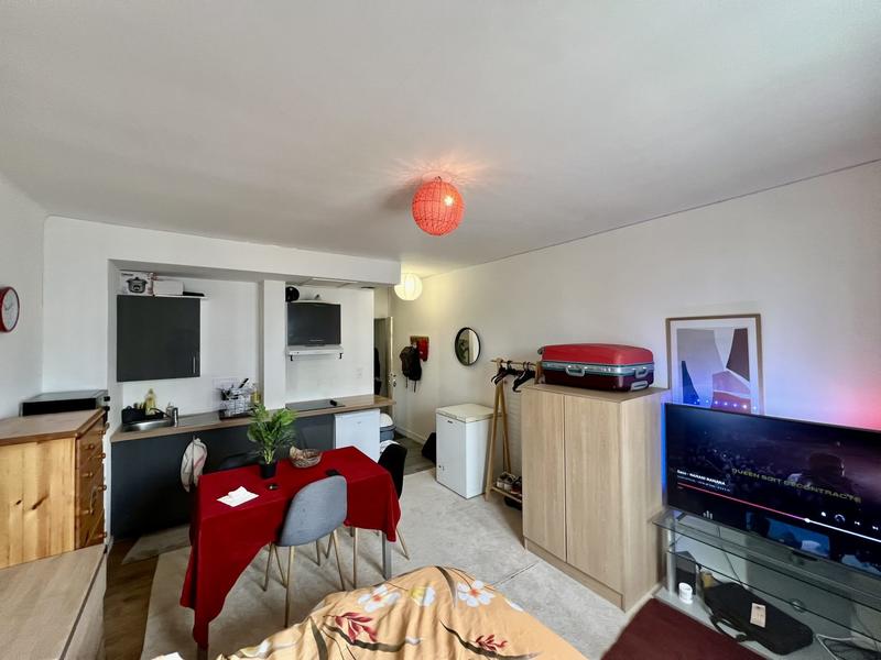 Appartement - 128 m² - 7 pièces