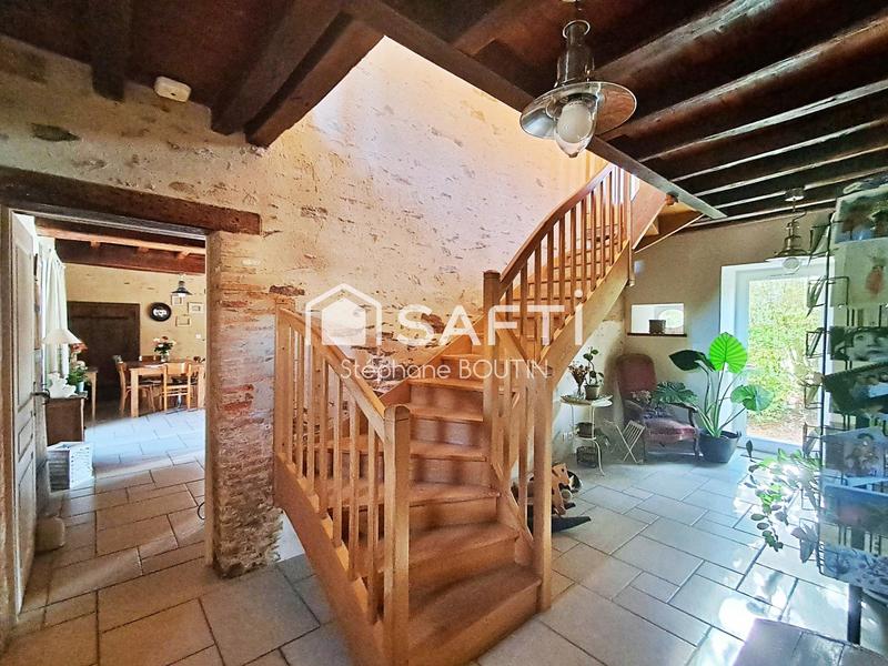 Maison - 265 m² - 8 pièces