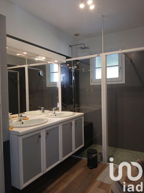 Maison - 144 m² - 6 pièces