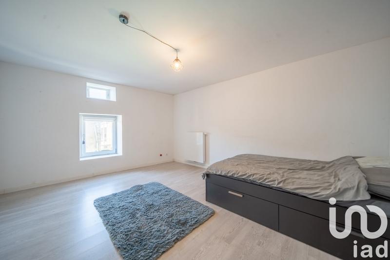 Maison - 198 m² - 7 pièces