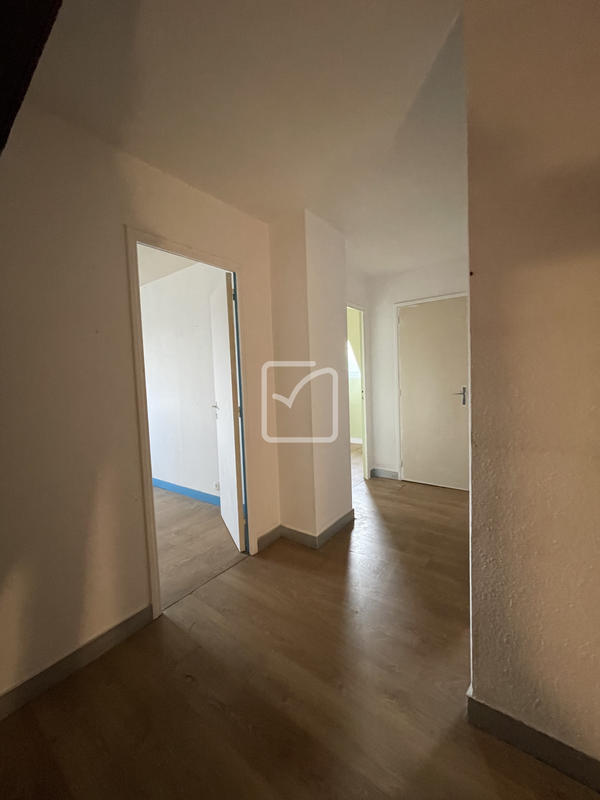 Maison - 161 m² - 7 pièces