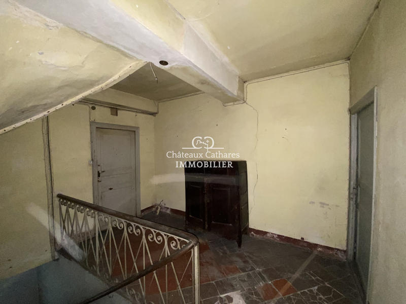 Maison - 235 m² - 9 pièces