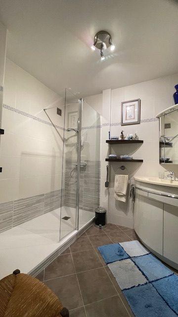 Appartement - 96 m² - 4 pièces