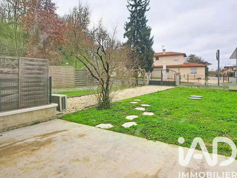 Maison de village - 75 m² - 4 pièces