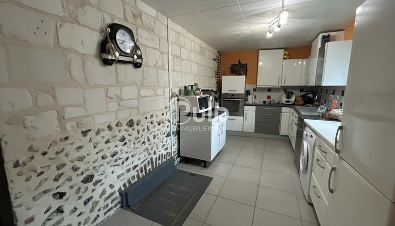 Maison - 98 m² - 4 pièces