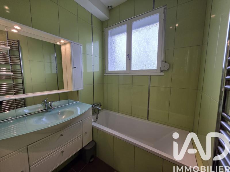 Maison de ville - 170 m² - 10 pièces