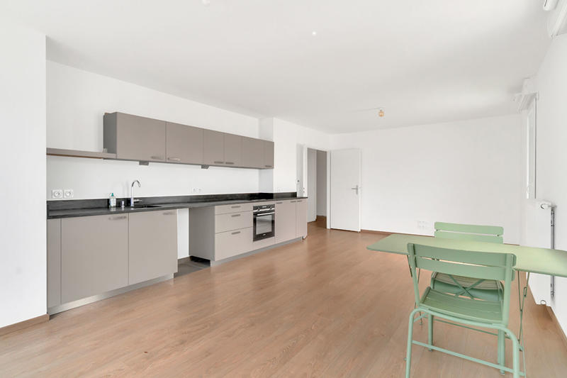 Appartement - 86 m² - 4 pièces