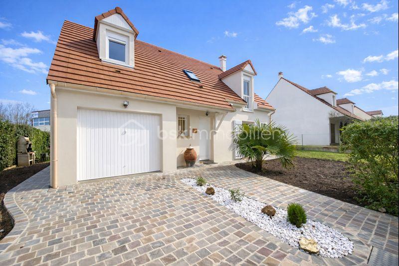 Pavillon - 110 m² - 6 pièces