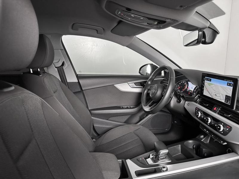 Audi A4 Avant 35 Tfsi 150ch s-Tronic Mild Hybrid Semi Virtual Cockpit Sieges Chauf Carplay Regul Gps