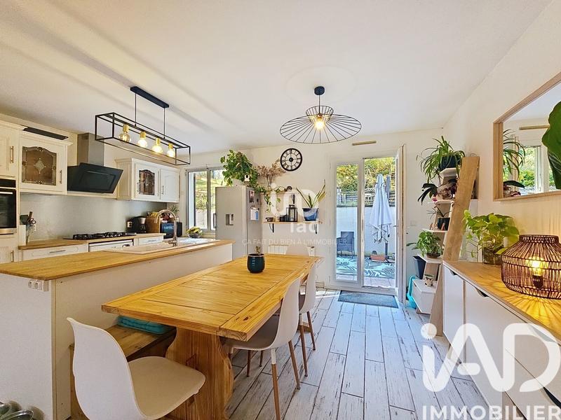 Maison - 120 m² - 7 pièces