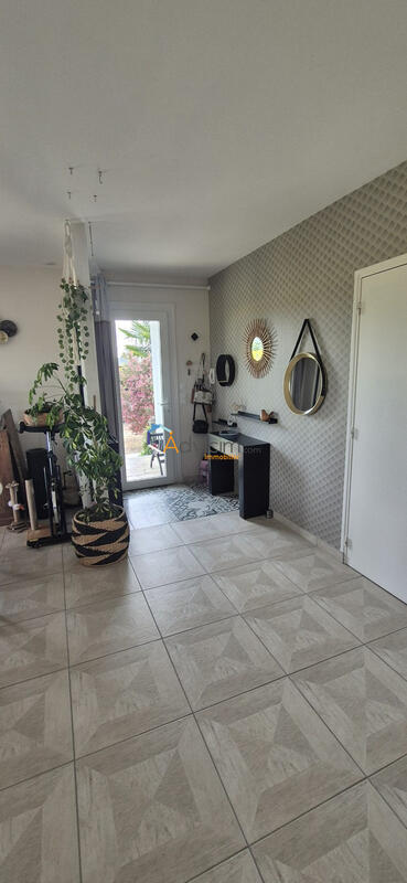 Maison - 191 m² - 8 pièces