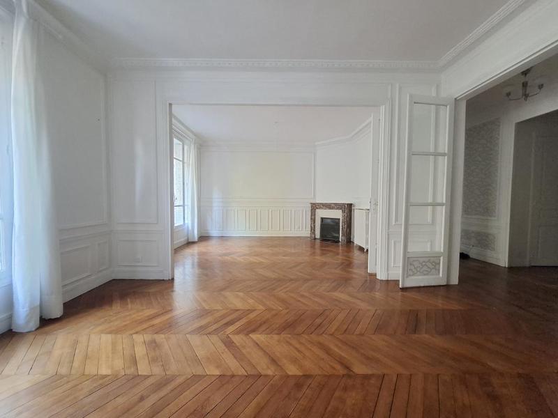 Appartement - 100 m² - 4 pièces