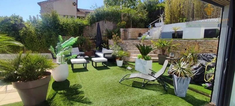 Appartement - 81 m² - 3 pièces